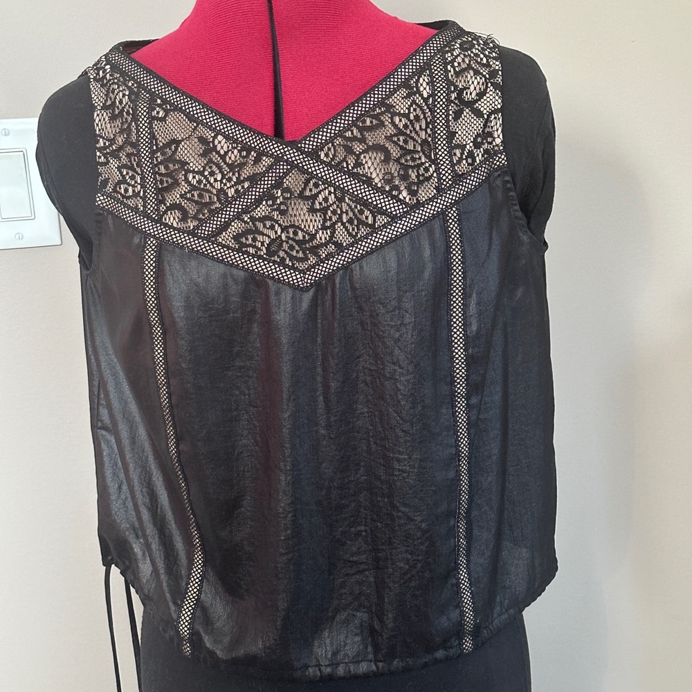 BCBG Max Azria Sleeveless Top